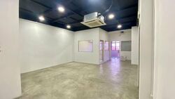 Kb Industrial Building (D14), Factory #559188301